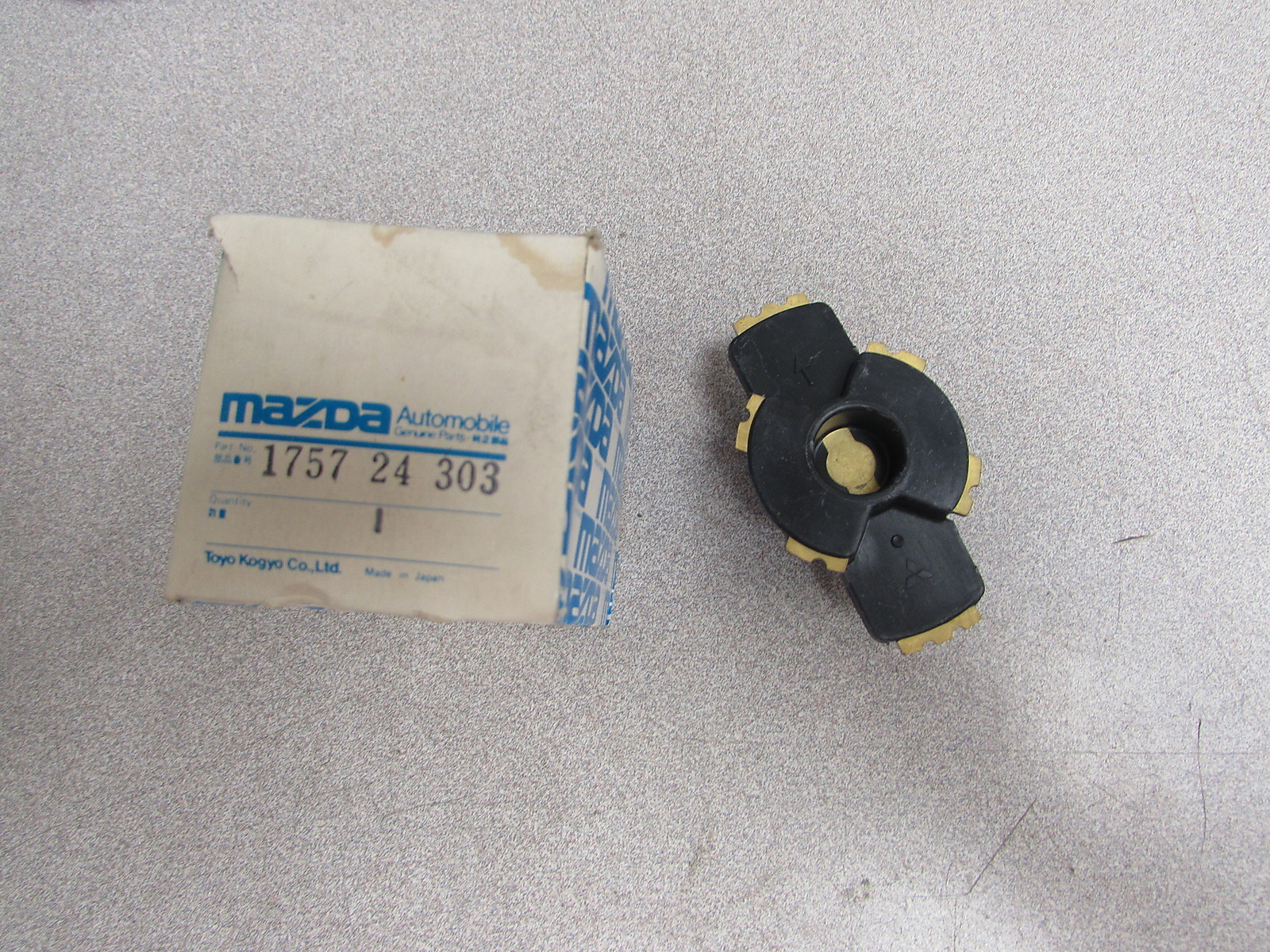 New Mazda OEM Ignition System Rotor 175724303