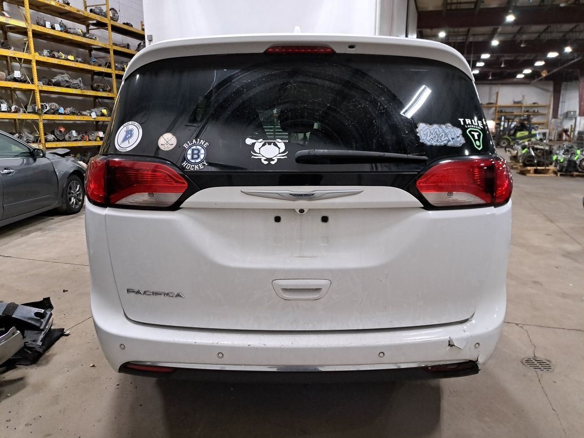 2017 Pacifica Jack Sku#4289514