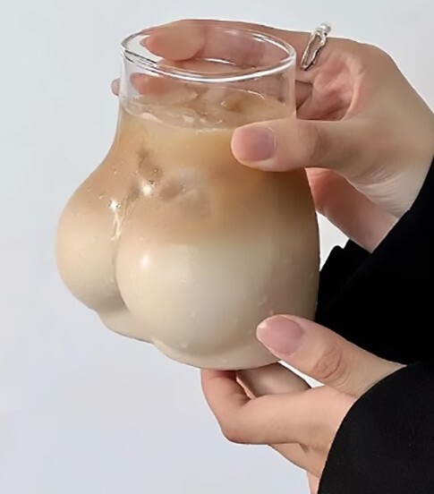 BOOTY GLASS CUPS