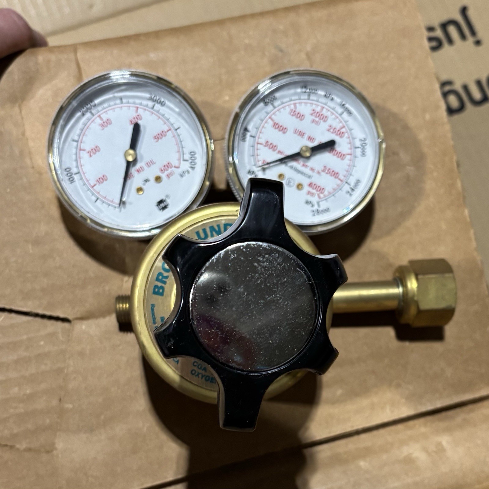Broco HVR-4401 Oxygen Regulator For Underwater Burning 9235-350-540
