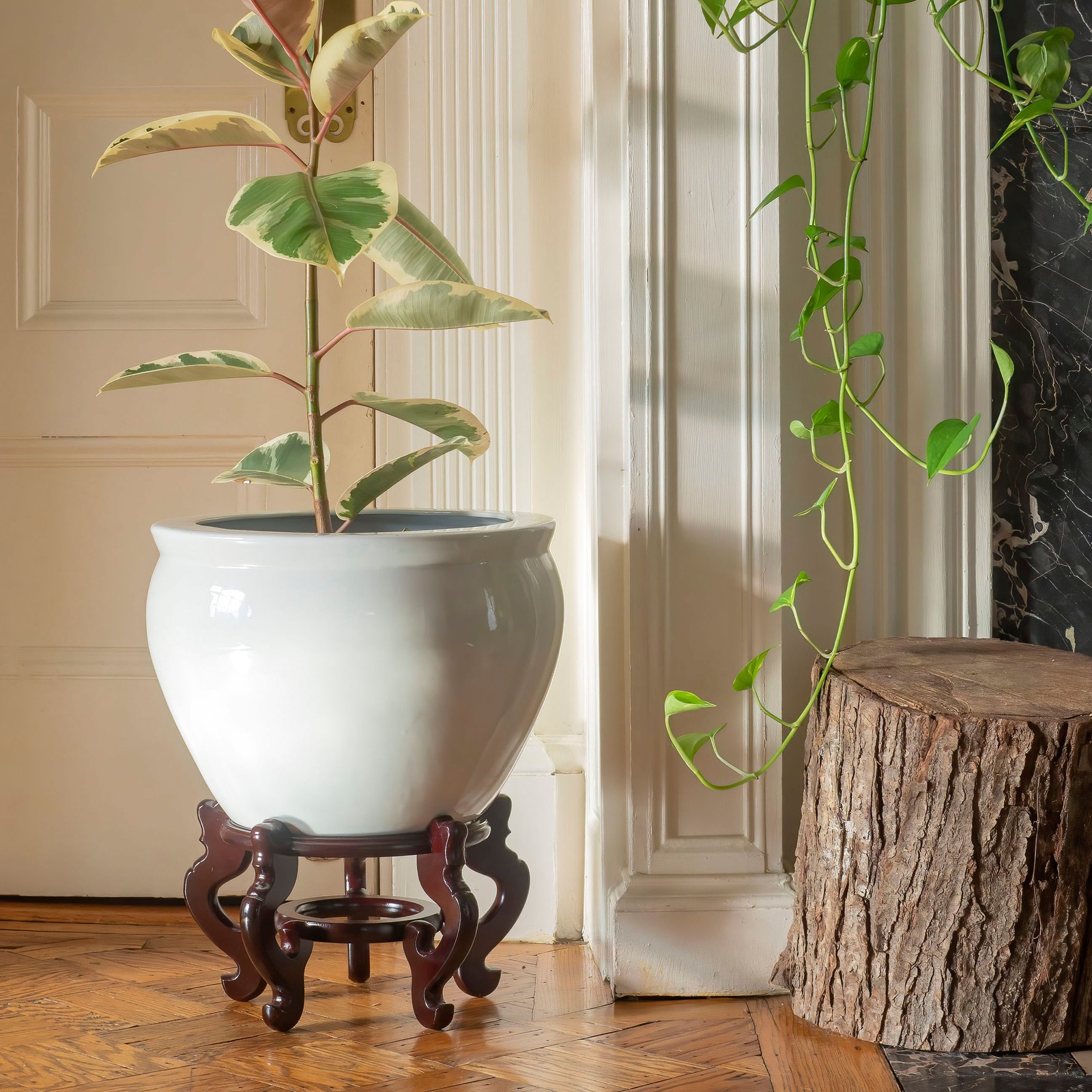 16" White Porcelain Fishbowl