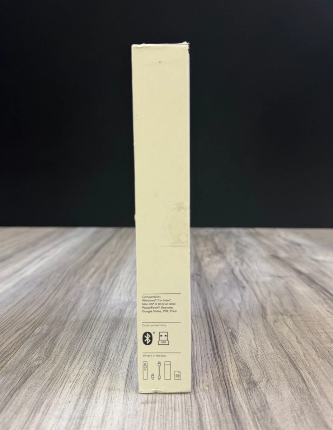Logitech Spotlight Presentation Remote Wireless Slate Grey 910-004654 NEW