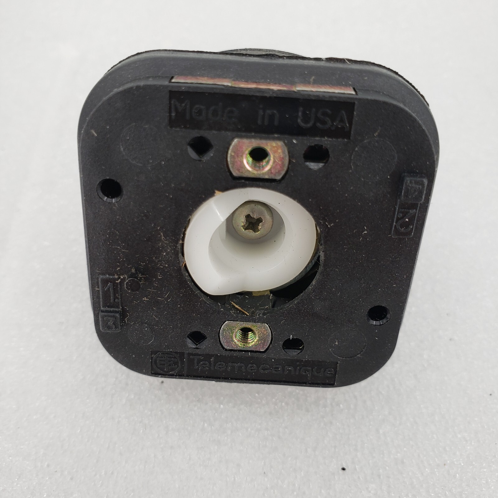 Telemecanique ZB3BD3 Three Position Selector Switch