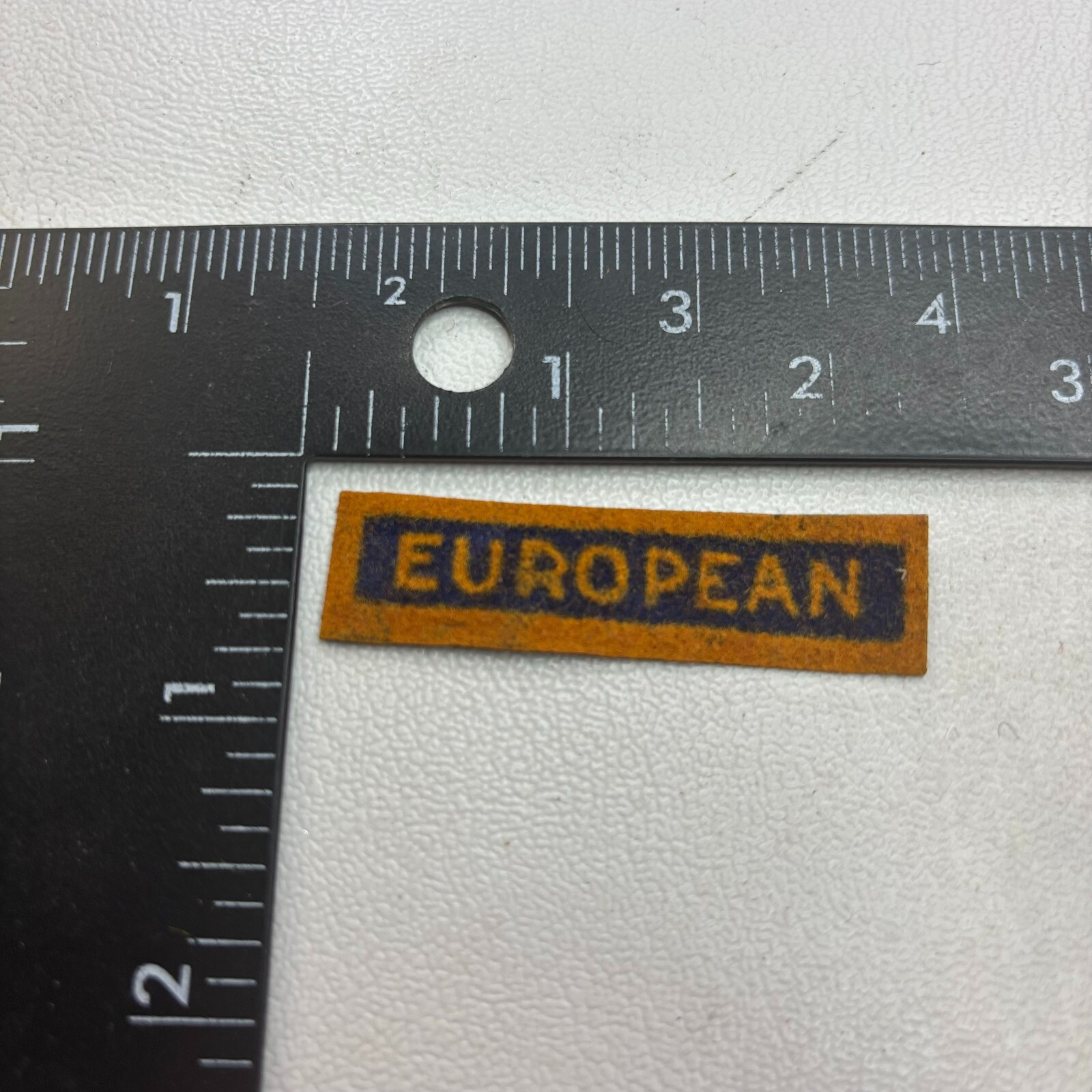 VINTAGE QUITE OLD (? Military ? WW 2 ?) EURPOEAN Tab Patch 93U7