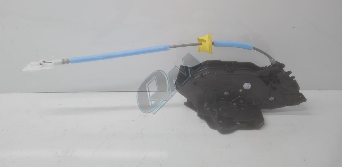 BMW Right O/S Front Door Lock Mechanism Fits 1 Series F40 7956148