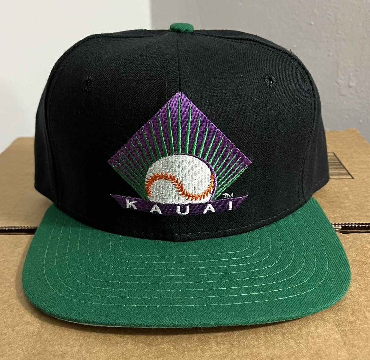 NOS Vintage Kauai Emeralds Snapback Hat Hawaii Winter Baseball Milb New Era USA