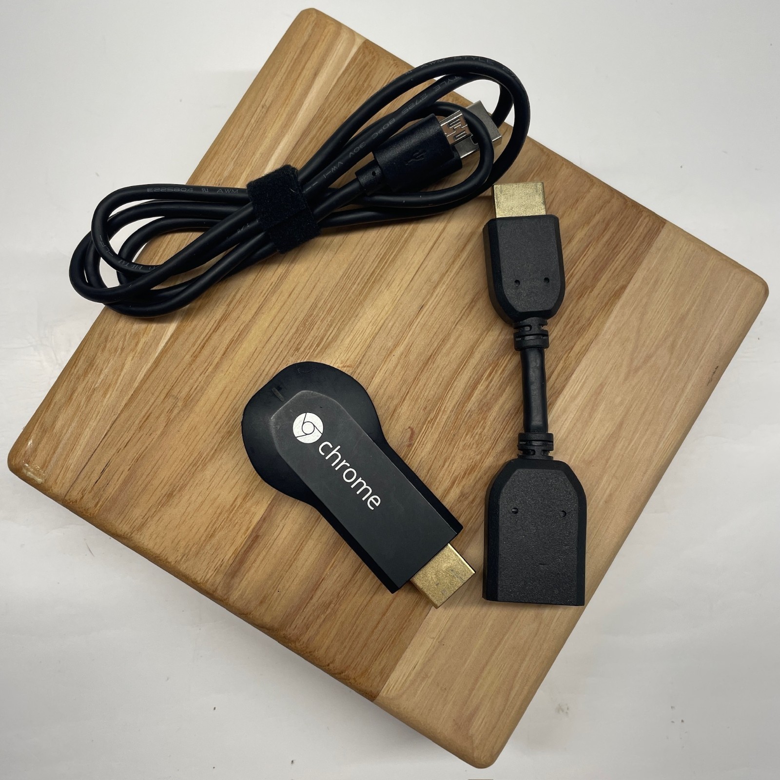 Google Chrome Chromecast H2G2-42 Streaming Media Stick, HDMI, Extender & Cable