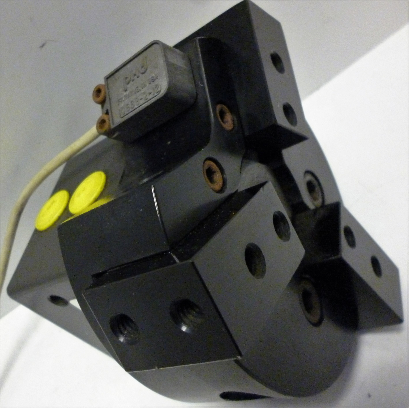 PHD 8634-01-3001 / 373060-07 Pneumatic Gripper