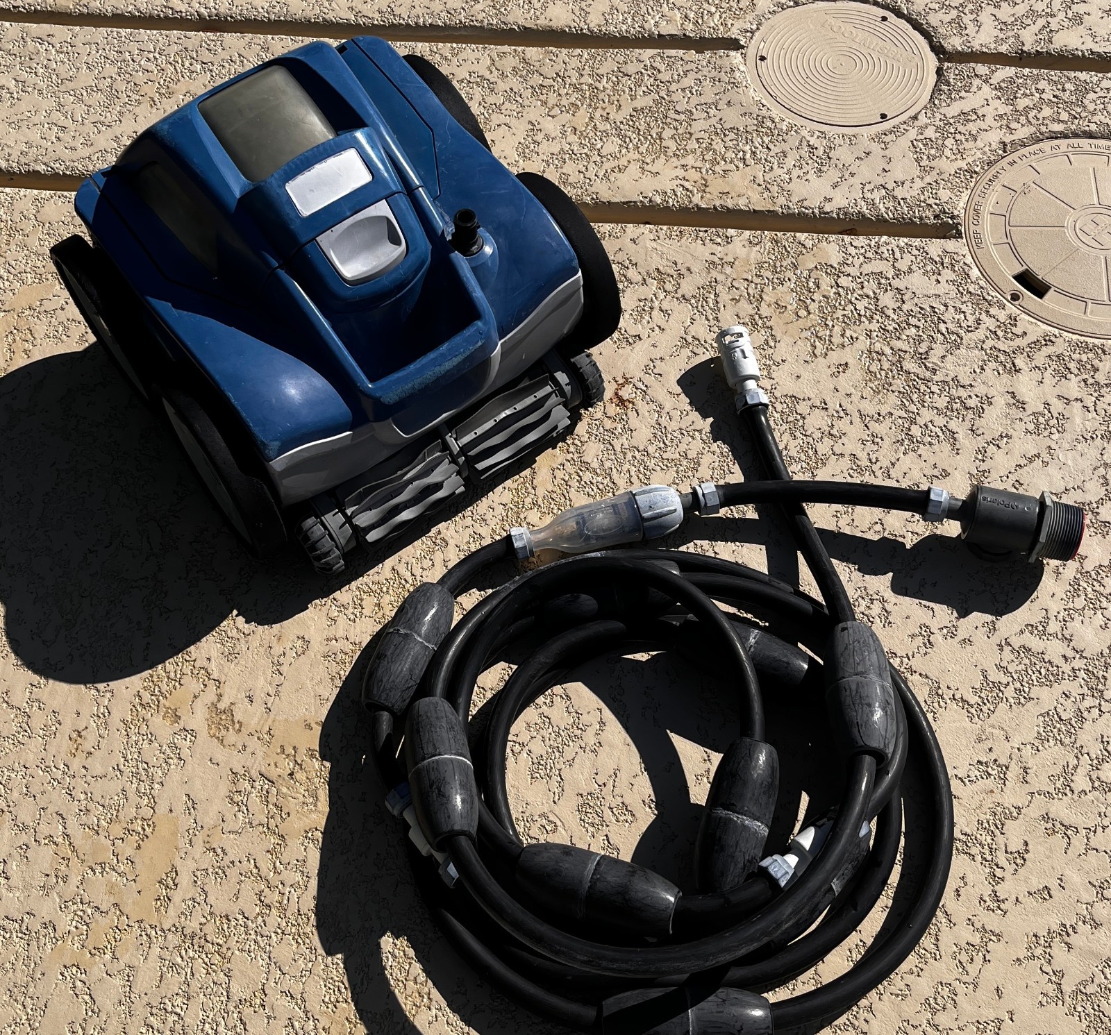 POLARIS QUATTRO P40 PRESSURE-SIDE POOL CLEANER - HOSES AND WALL CONNECT