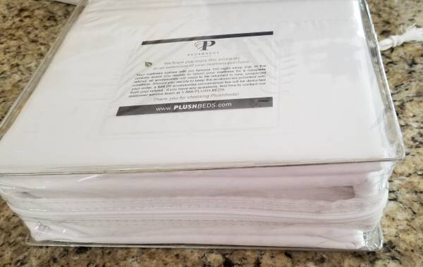 PLUSHBEDS Luxurious Queen Sheet Set  Soft white BRAND NEW