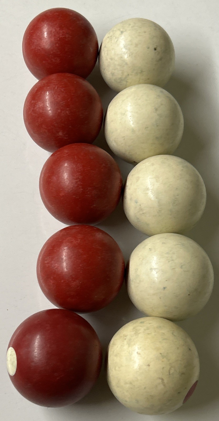 Vintage 10 Ball Set Of Bumper Pool Snooker Balls