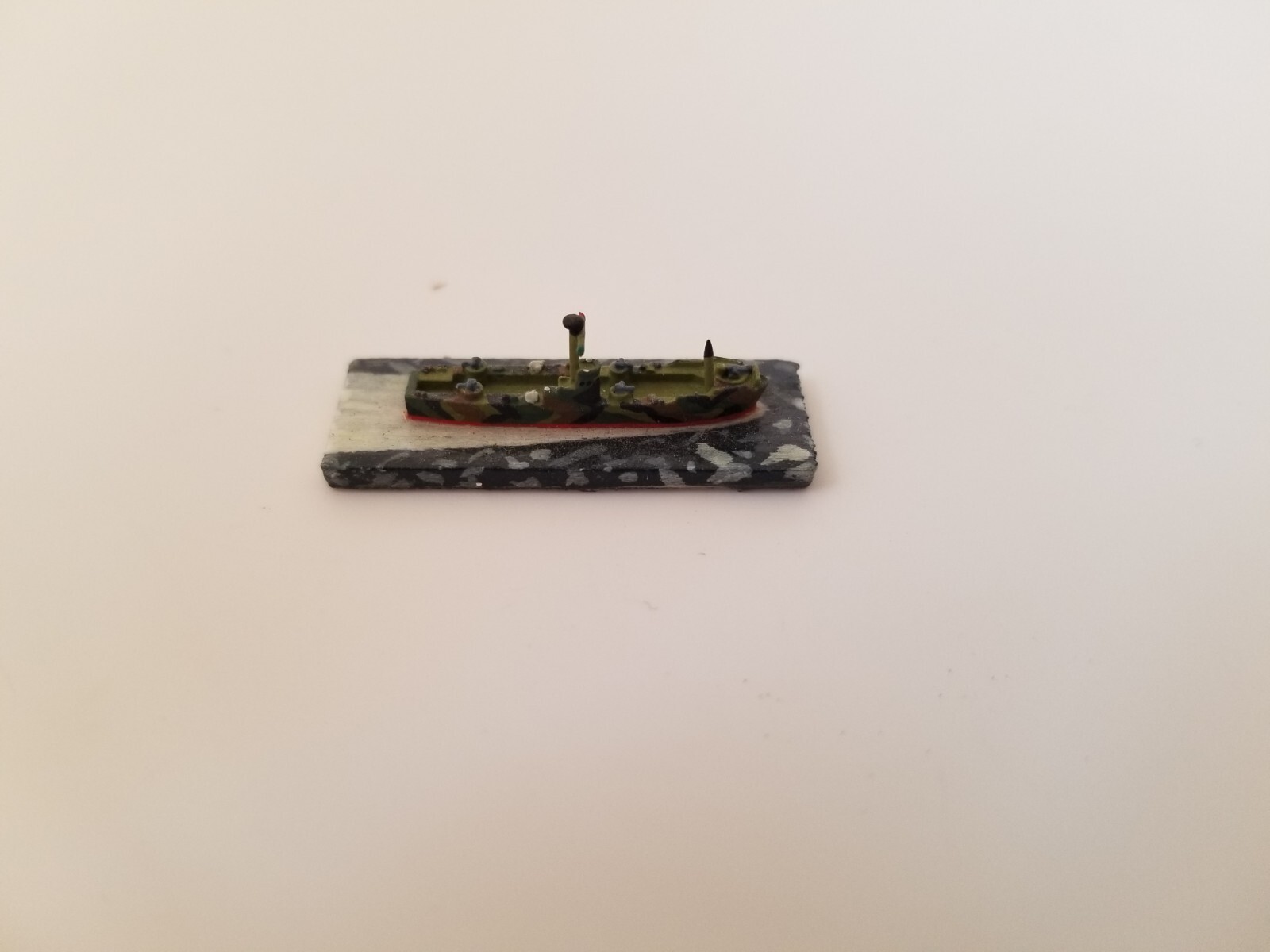 GHQ Micronauts WW2 American LSM 1/2400 Scale Painted tbj