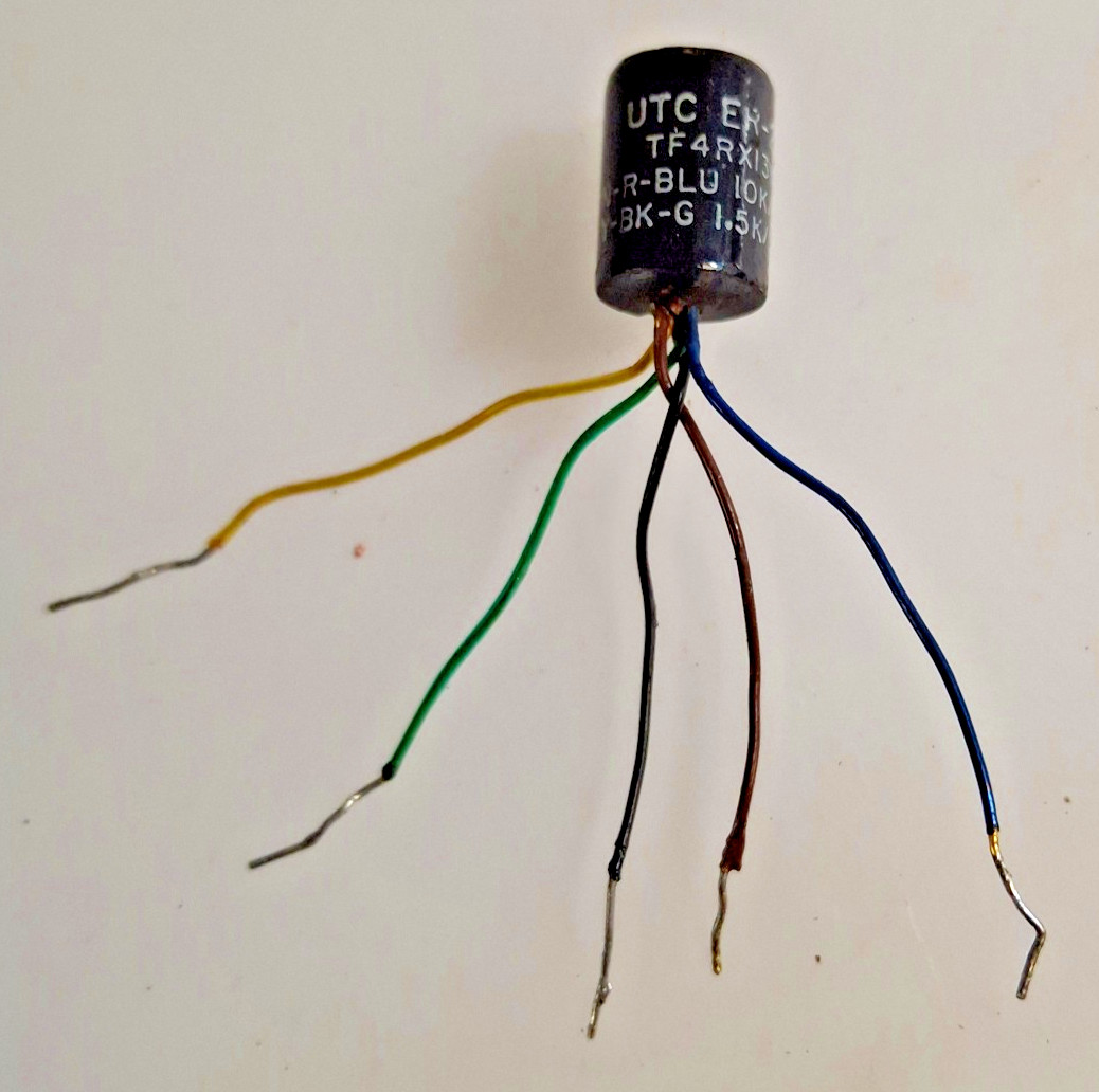 United Transformer Corporation Miniature Audio Transformer #ER-211 /DO-T25