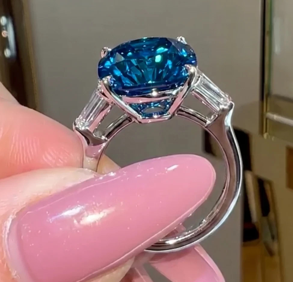 Huge 10 Ct Certified Cerulean Blue Diamond Ring, Tariffs FREE & Matching Studs