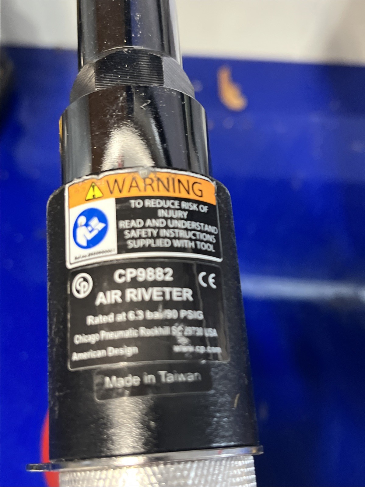 CP Chicago Pneumatic Air Riveter CP9882
