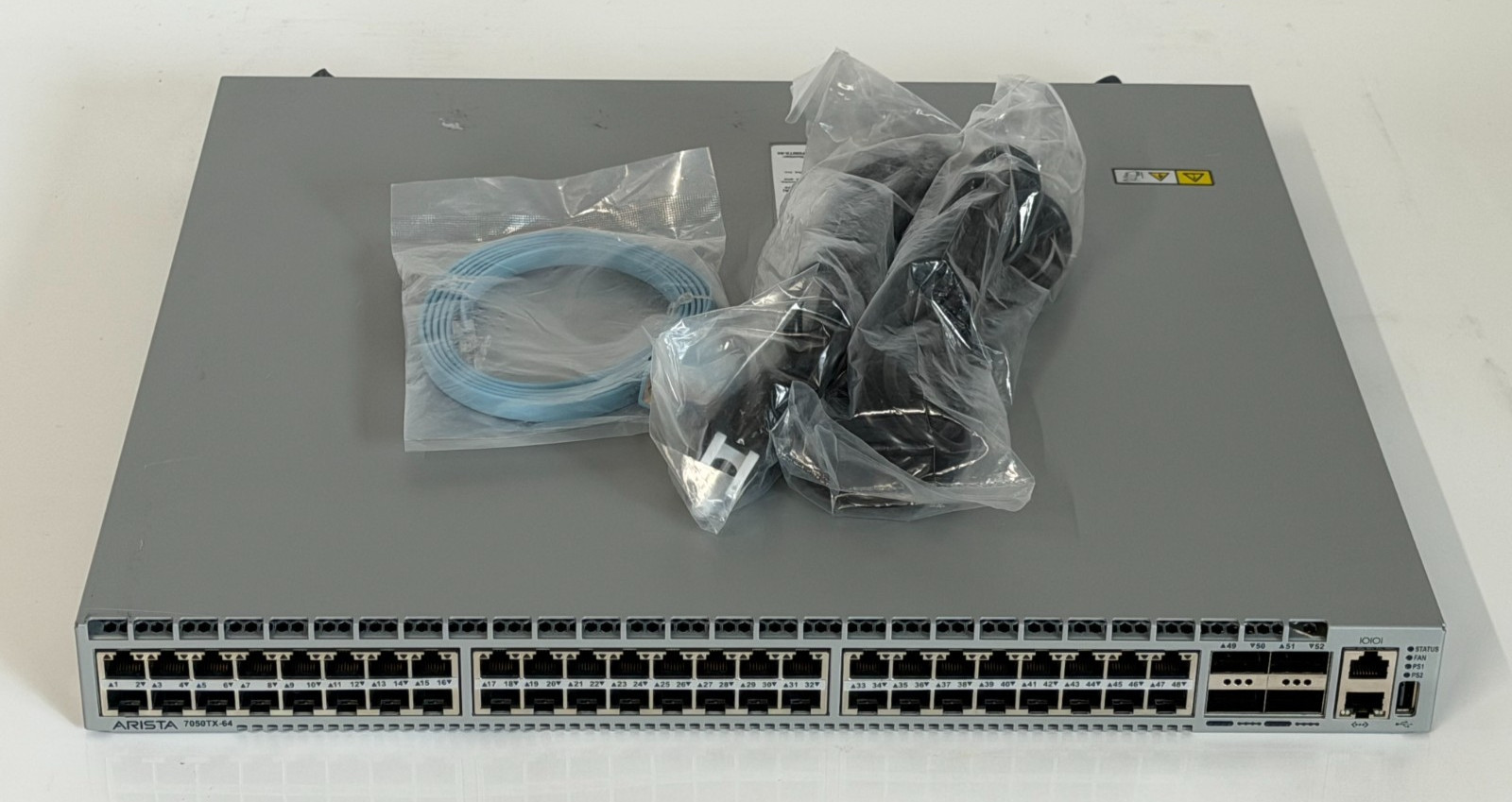 Arista DCS-7050TX-64-R 7050TX Switch 48 Port 1/10GBASE-T 4 QSFP 40G R-F Air