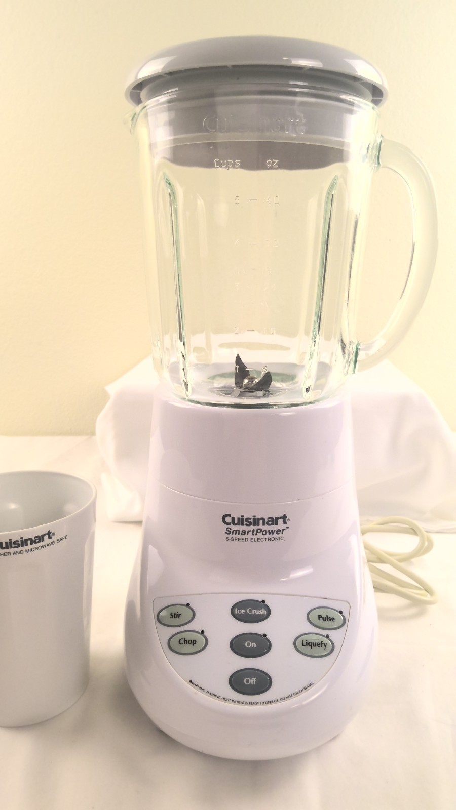 Cuisinart Smart Power CB-9, 5-Speed Blender with ice crusher,  White