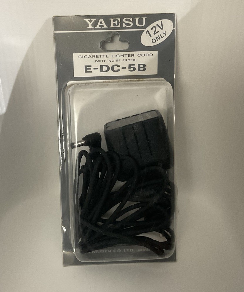 Yaesu E-DC-5B Cigarette Lighter Cord with noise filter