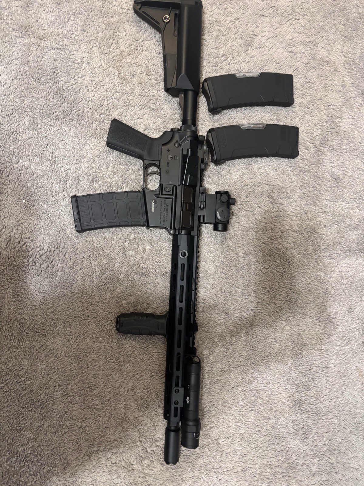 Airsoft M4A1 AEG (comes with Everything On The Gun And Includes Spare Parts Too