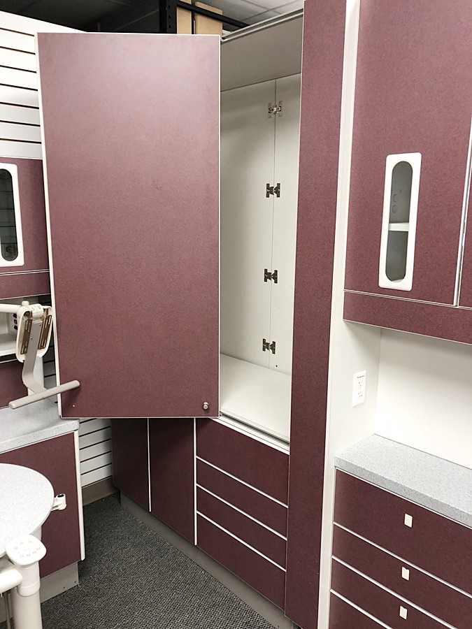 ADEC 5543 Center Island Console w/ X-Ray Pass Through & Privacy Doors