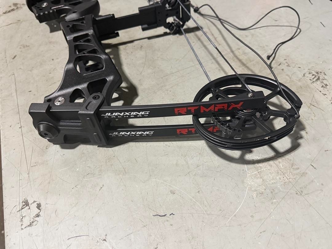 Compound Bow, 40-65lb Adjustable Draw Weight, Short-Axis Design