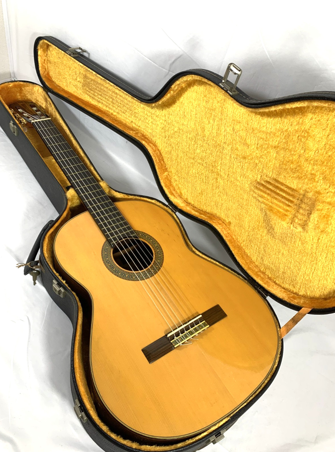 YAMAHA GC-7M Grand Concert 1974 Solid Spruce Top Rosewood by "HARADA" Japan