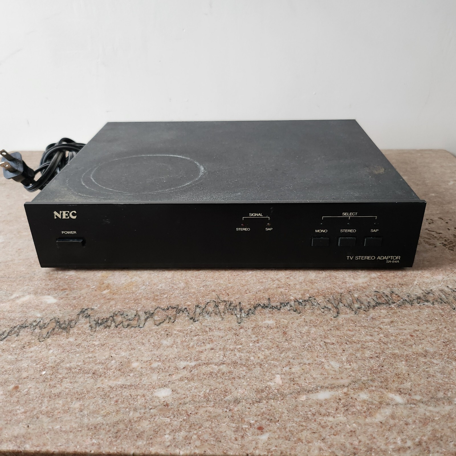 NEC Tv Stereo Adaptor SA-84A powers Up