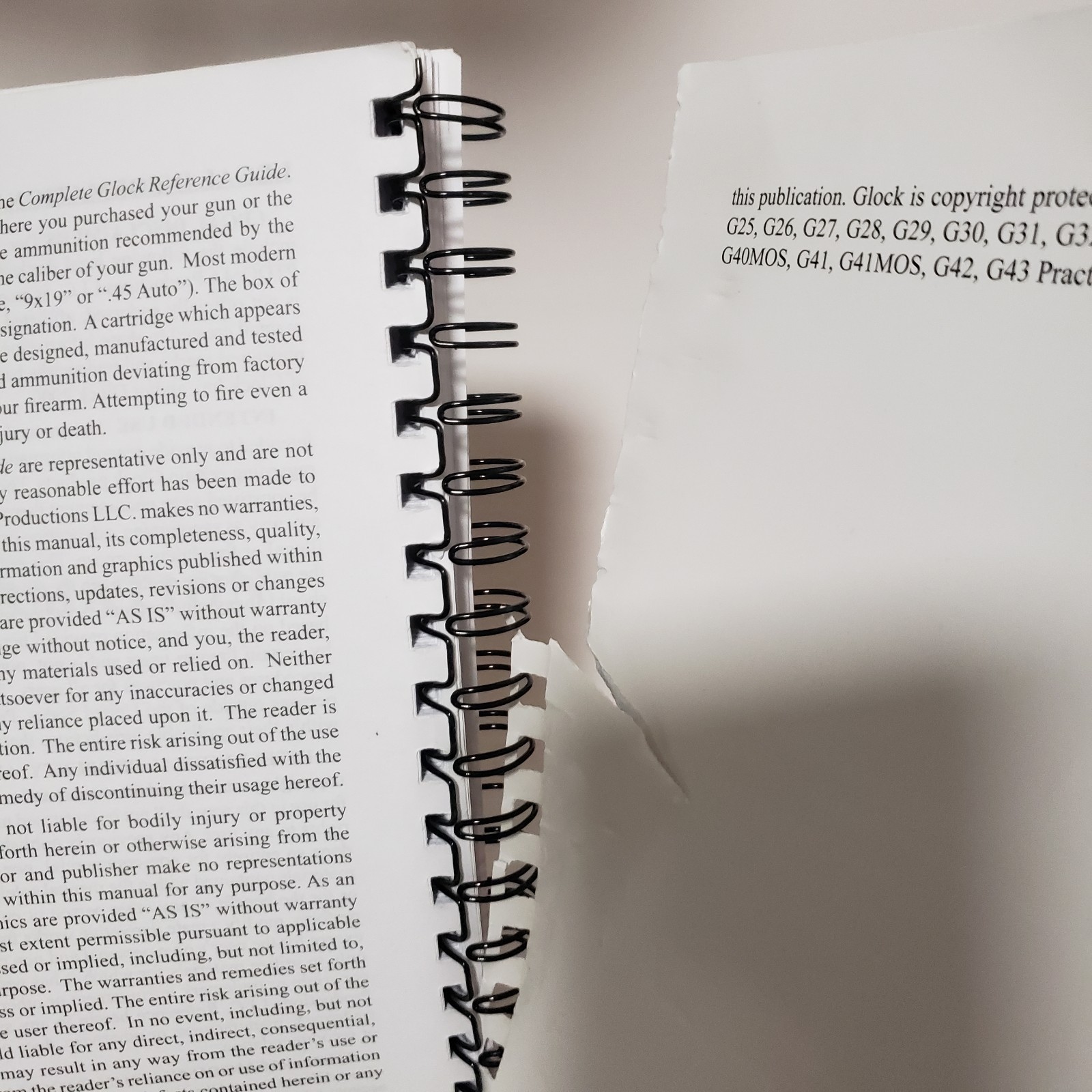 The Complete Glock Reference Guide 4th Edition LONE WOLF DISTRIBUTORS