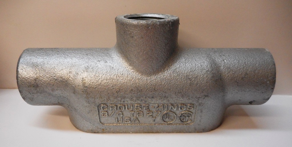 CROUSE-HINDS, CONDUIT BODY, TB27, TYPE TB, DIAMETER 3/4", 6" LONG