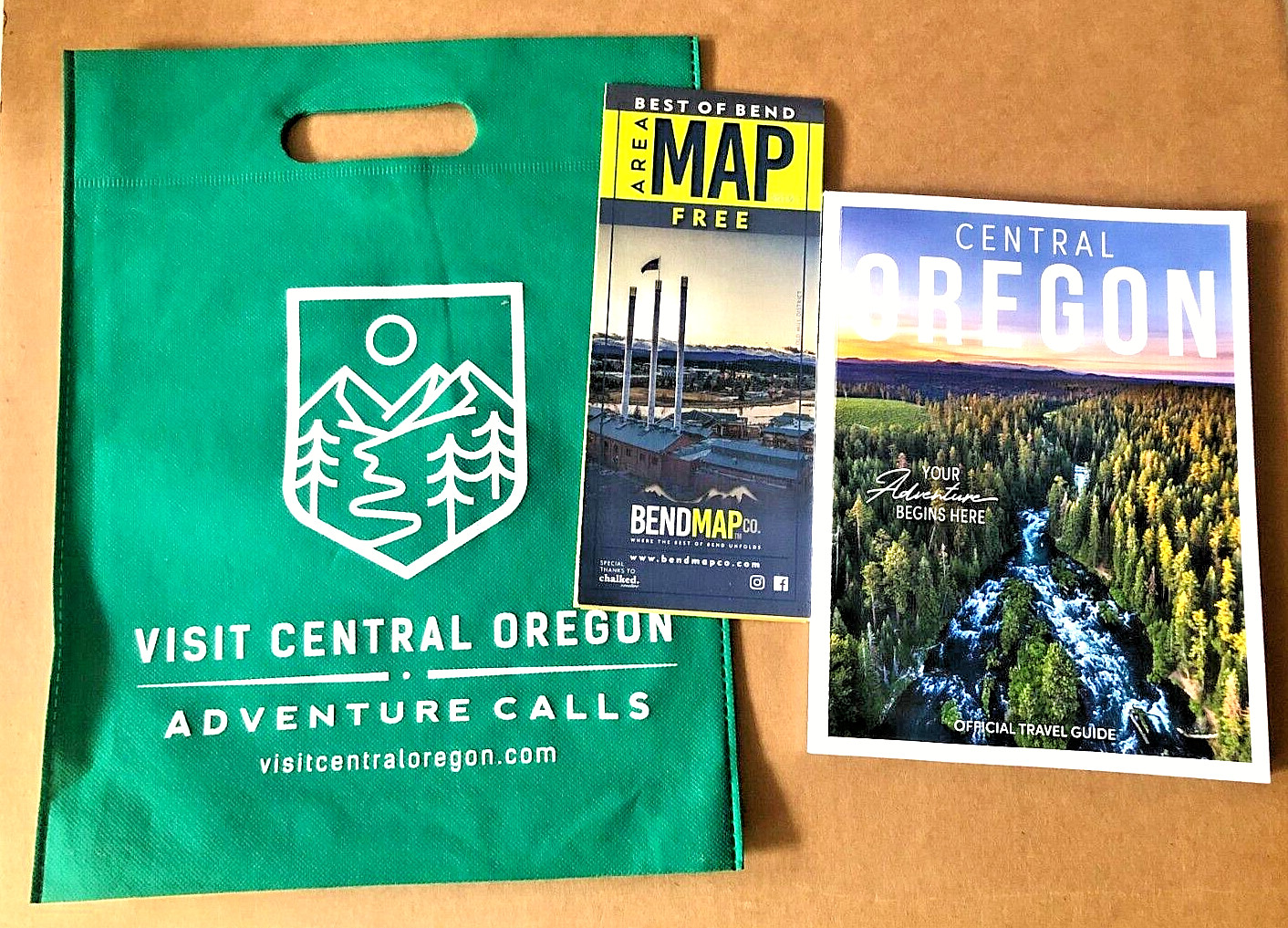 Central Oregon 2021 Official Visitor Guide + Bend Map & Cloth Carry Bag Sunriver