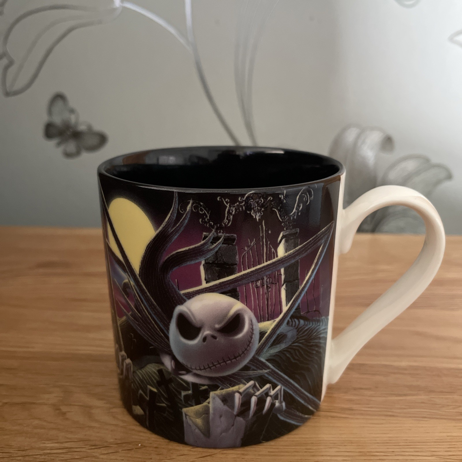 Disney CLASSICS 2010 The Nightmare Before Christmas Mug Excellent Condition