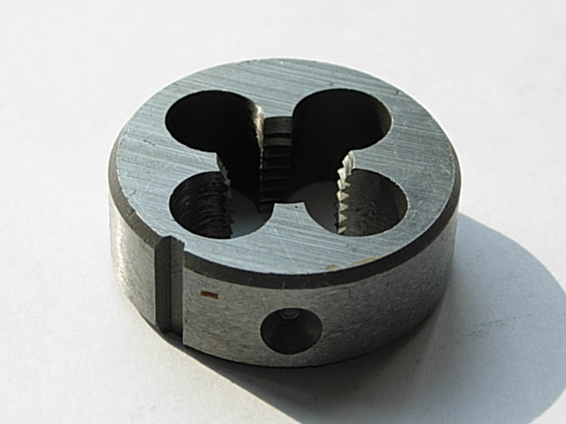 1pc Metric Left Hand Die M7 X 1mm Dies Threading Tools 7mm X 1.0mm pitch