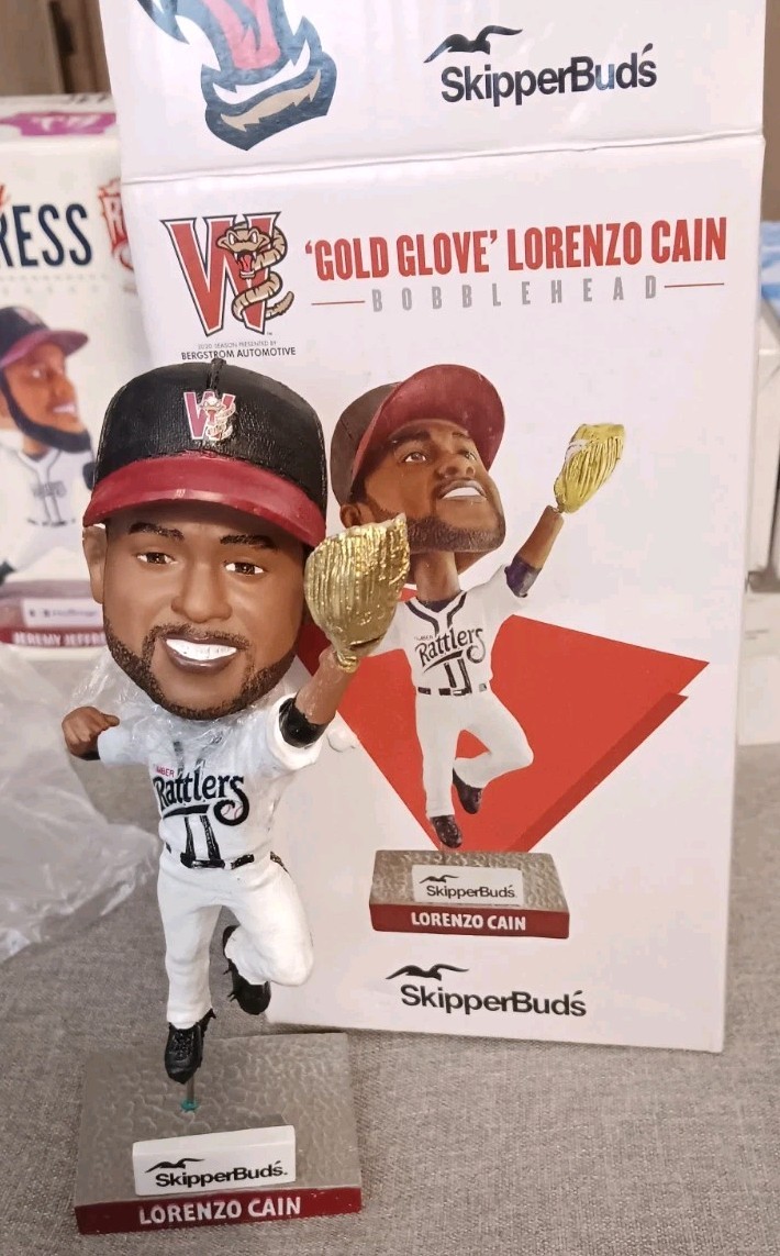 Lorenzo Cain 2019  TIMBER RATTLERS BOBBLEHEAD Never Displayed Brewers Gold glove