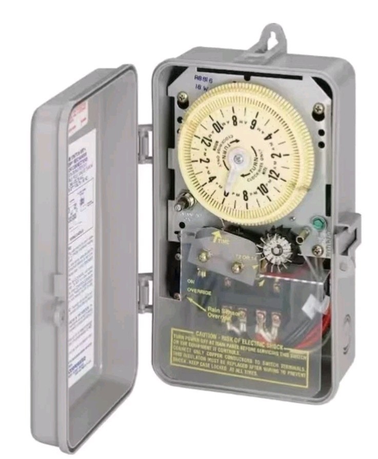 New Intermatic R8806P101D82 Irrigation/Sprinkler Time Switch 14 Day Skipper