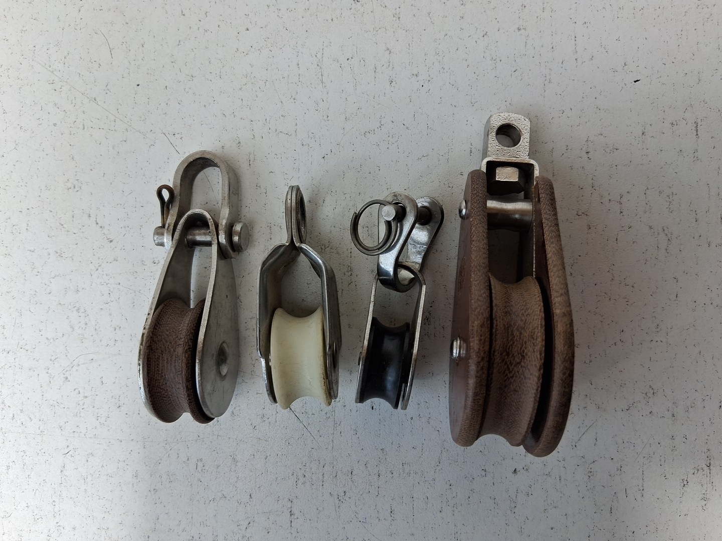 4 marine block pulleys