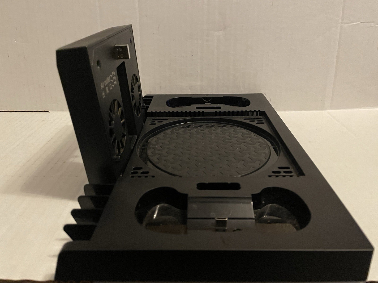 Ipego Charging Dock & Cooling System For Xbox Series X