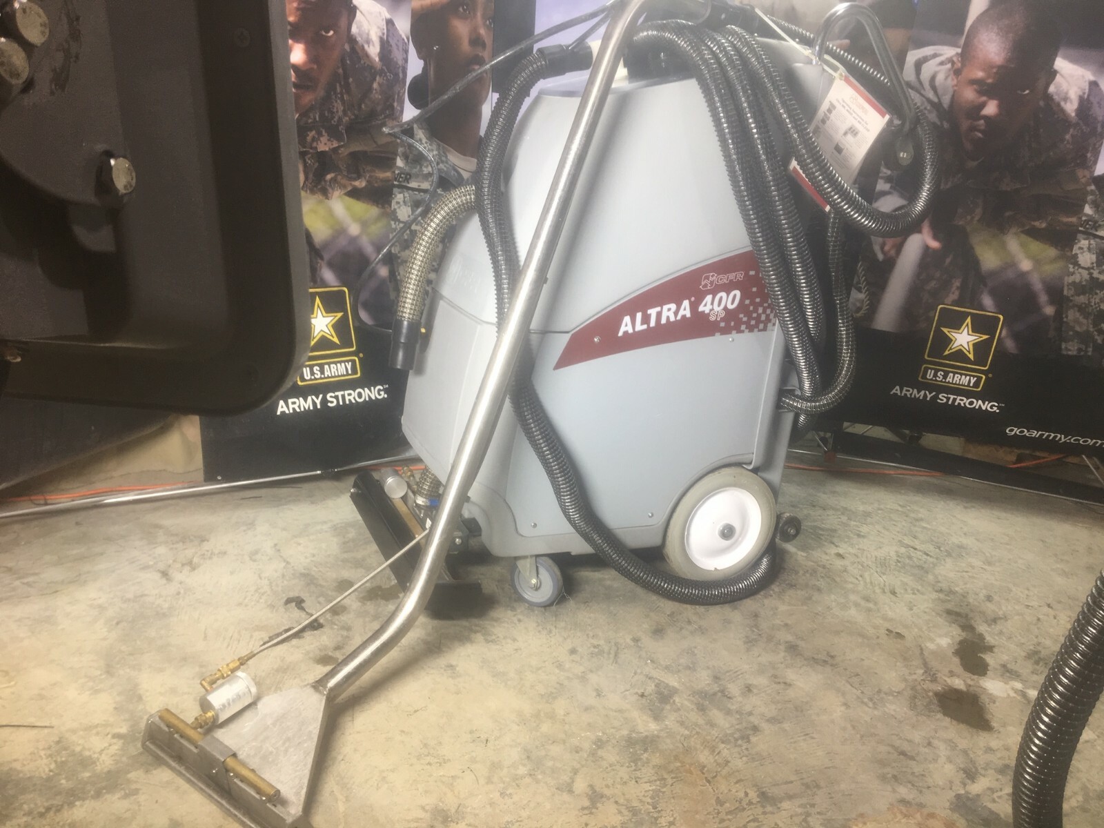 CFR Altra 400 SP Carpet Extractor Power Cleaner  w/ Wand 20 to 40 hrs. Demos