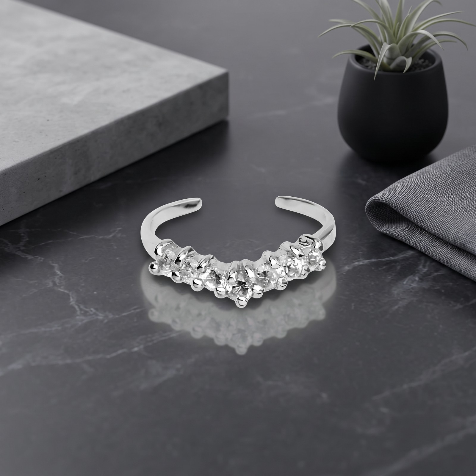 .925 Sterling Silver Princess Crown Sterling Silver 7 CZ AdjustableToe Ring TR8