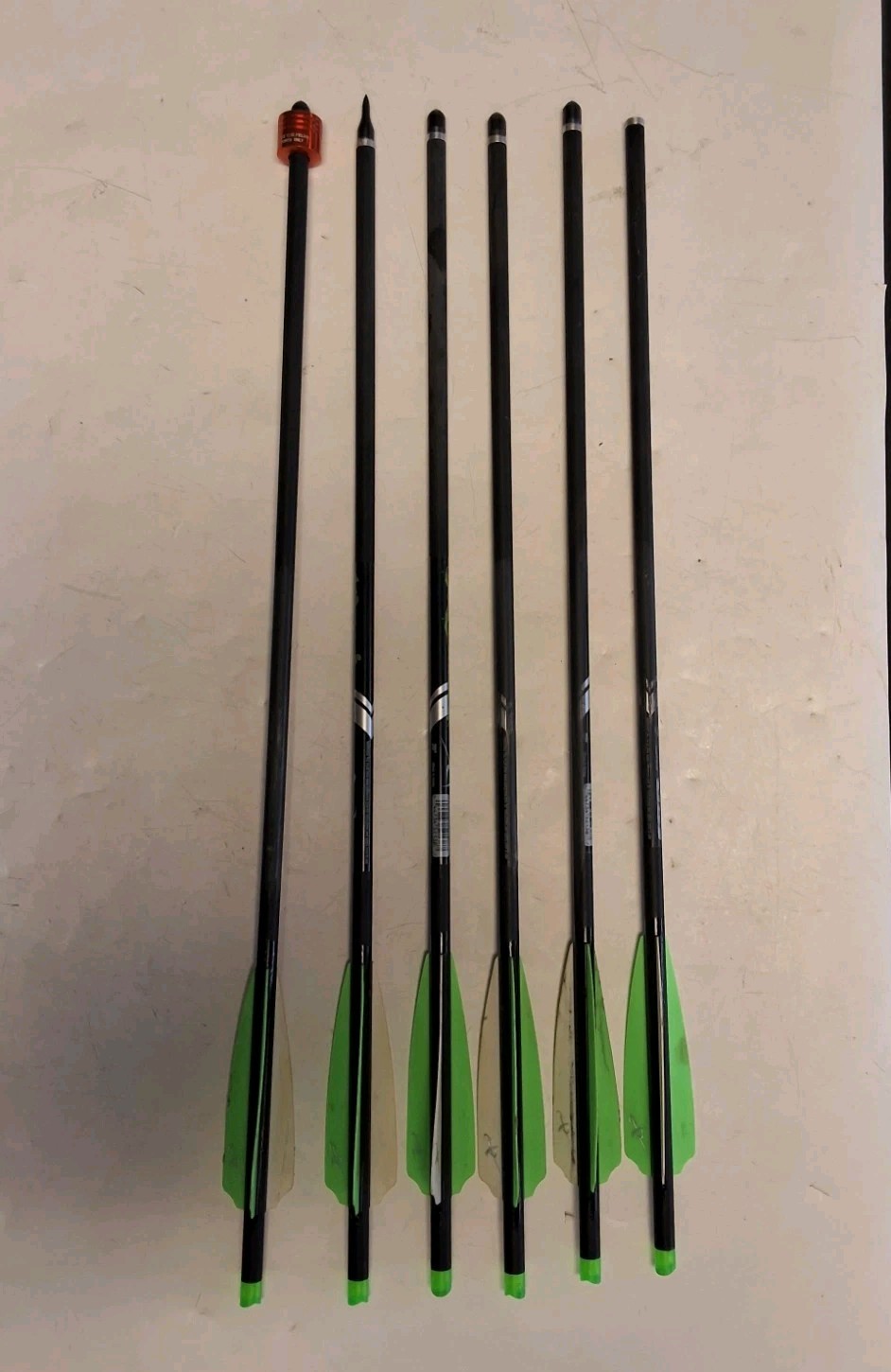 Killer Instinct Ripper 425 Crossbow With Scope, Pull String, And Six Bolts