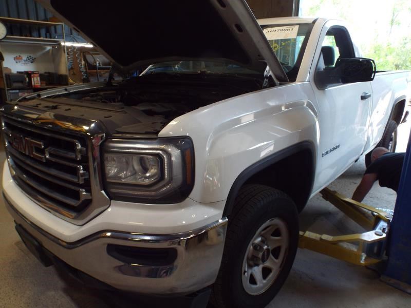 SIERRA150 2016 Glove Box 456685