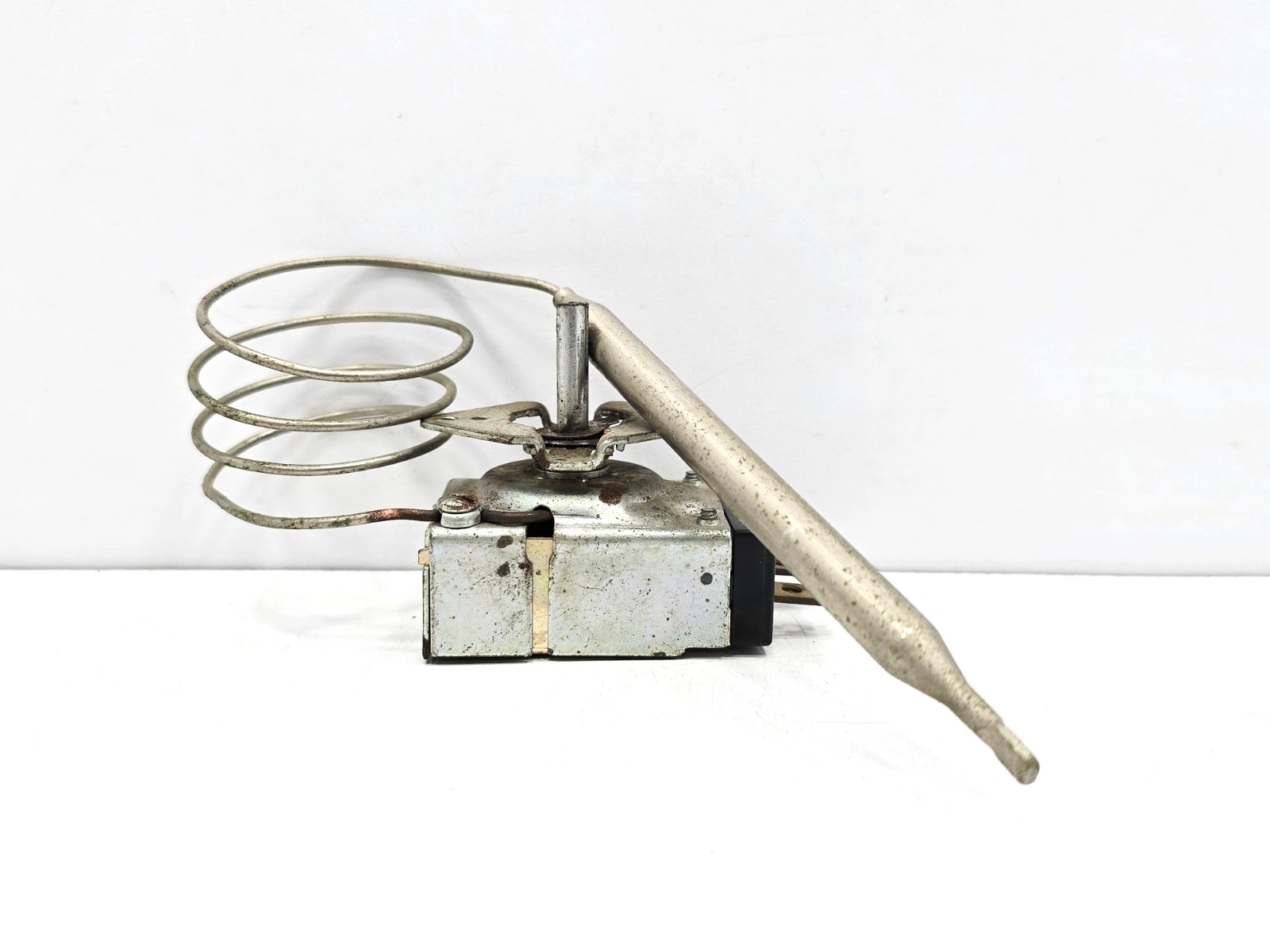 K-947-24 INVENSYS THERMOSTAT