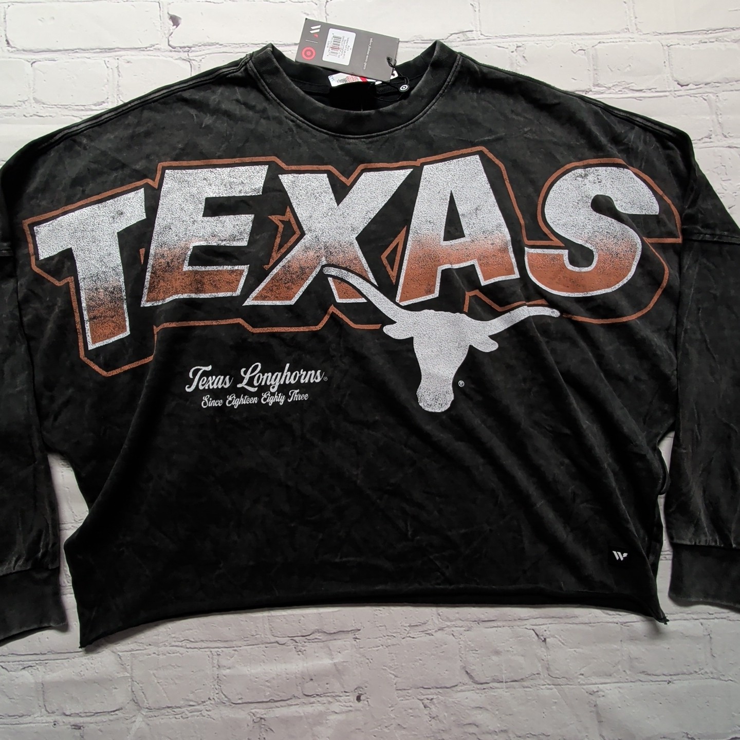 Women's Medium NCAA Texas Longhorns Oversized Cropped Cut Off LS Heavy TEE - NEW