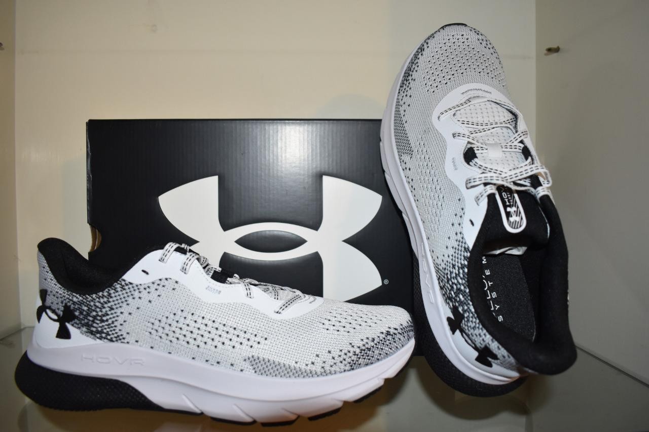 Under Armour HOVR Turbulence 2 Mens Running Shoes 3026520 105 White NIB