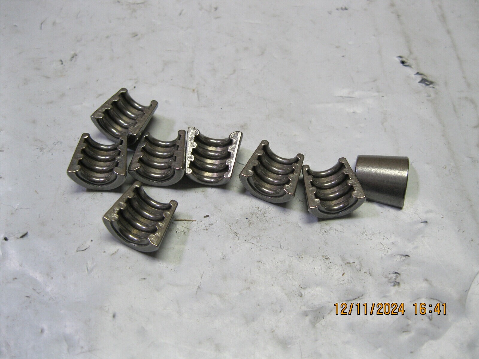 8 SBI 121-1089 Valve Keepers (8 pack)