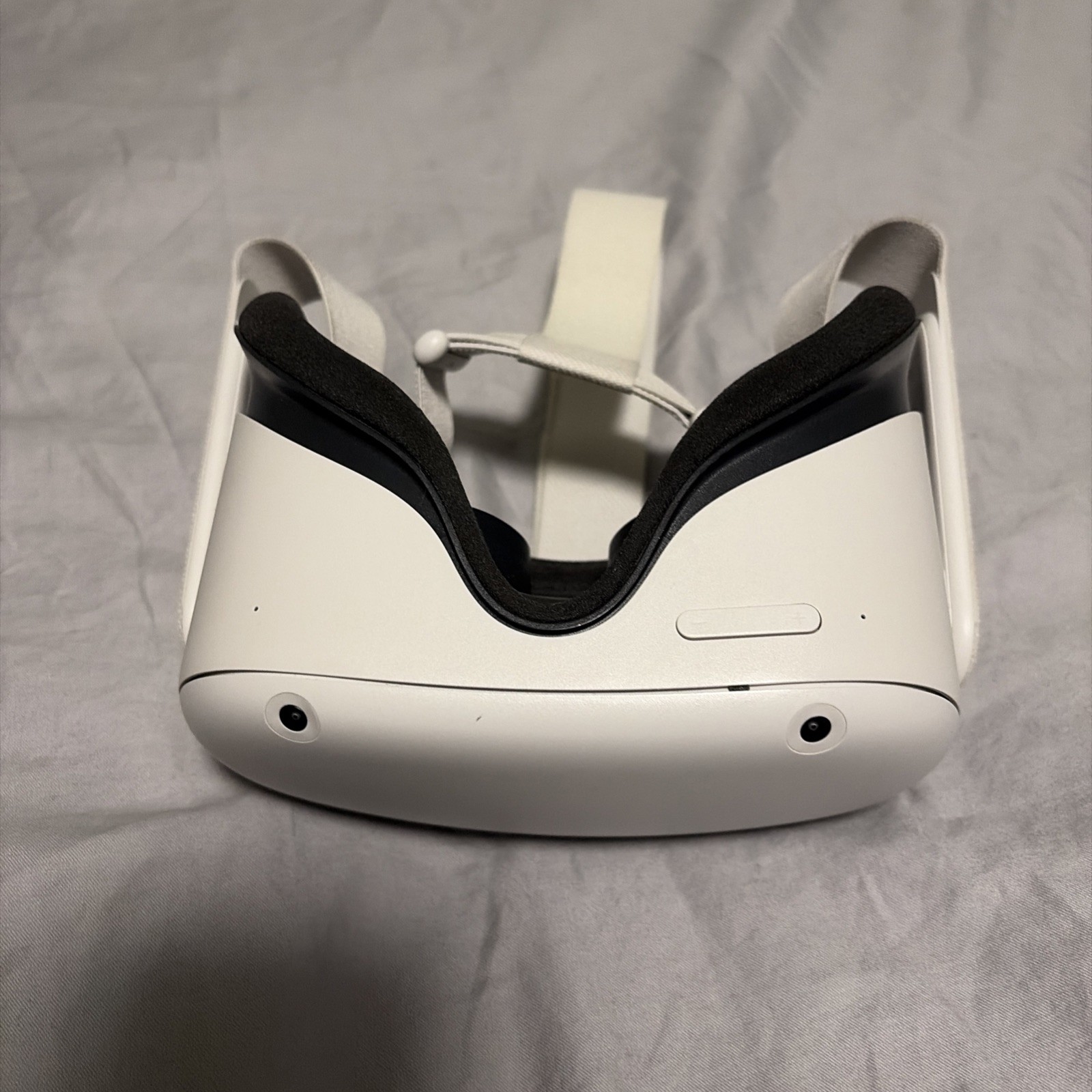 Oculus/Meta Quest 2 VR Headset - 128 GB - White - Near Perfect Condition