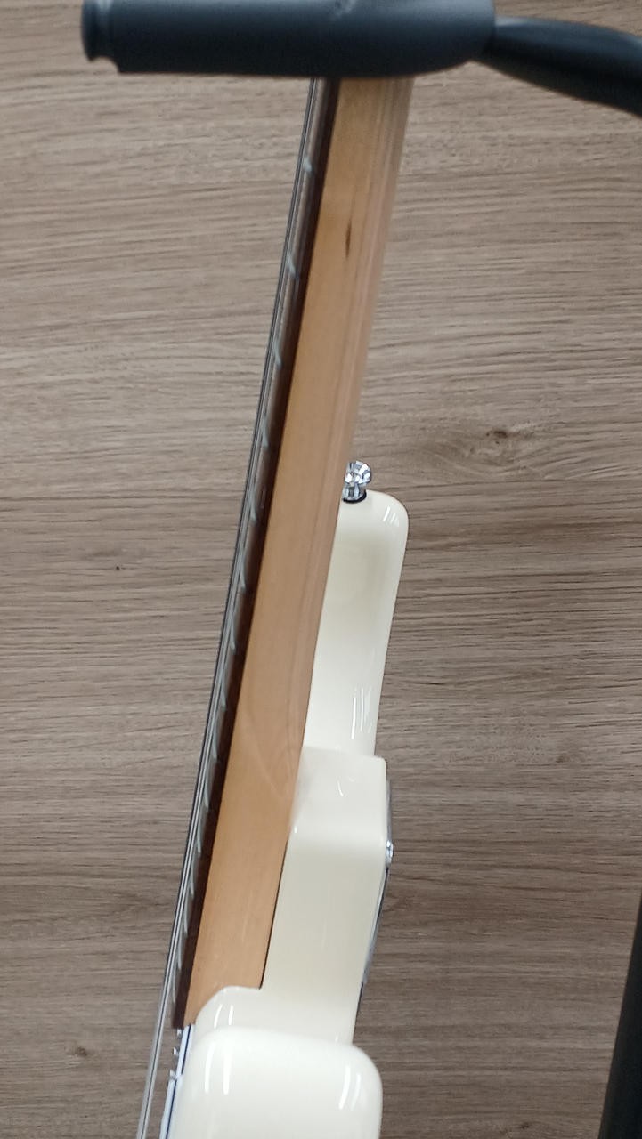 FENDER JAPAN ST72 73068