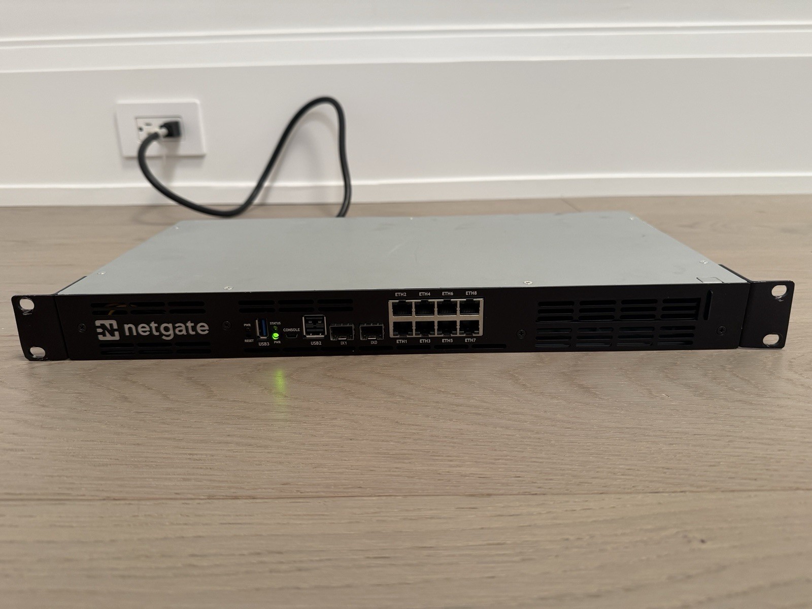 NETGATE XG-7100-1U 8GB PFSENSE SECURITY GATEWAY - TESTED & WORKING