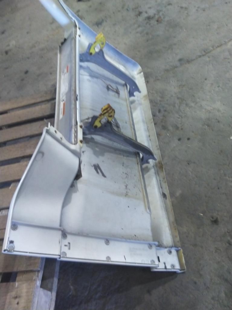 For 2016 FREIGHTLINER CASCADIA 125 SIDE FAIRING Left , OH
