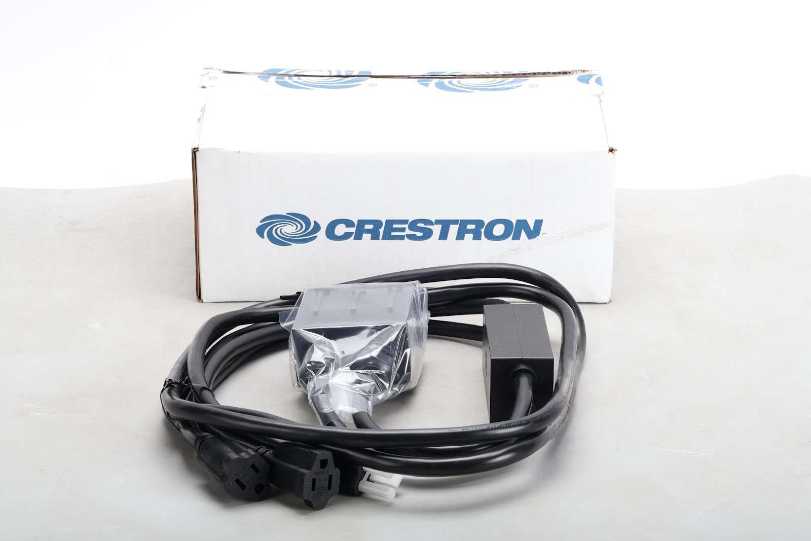Crestron FT2A-PWR-US-1 AC Power Outlet Module 6509659 - New Open Box