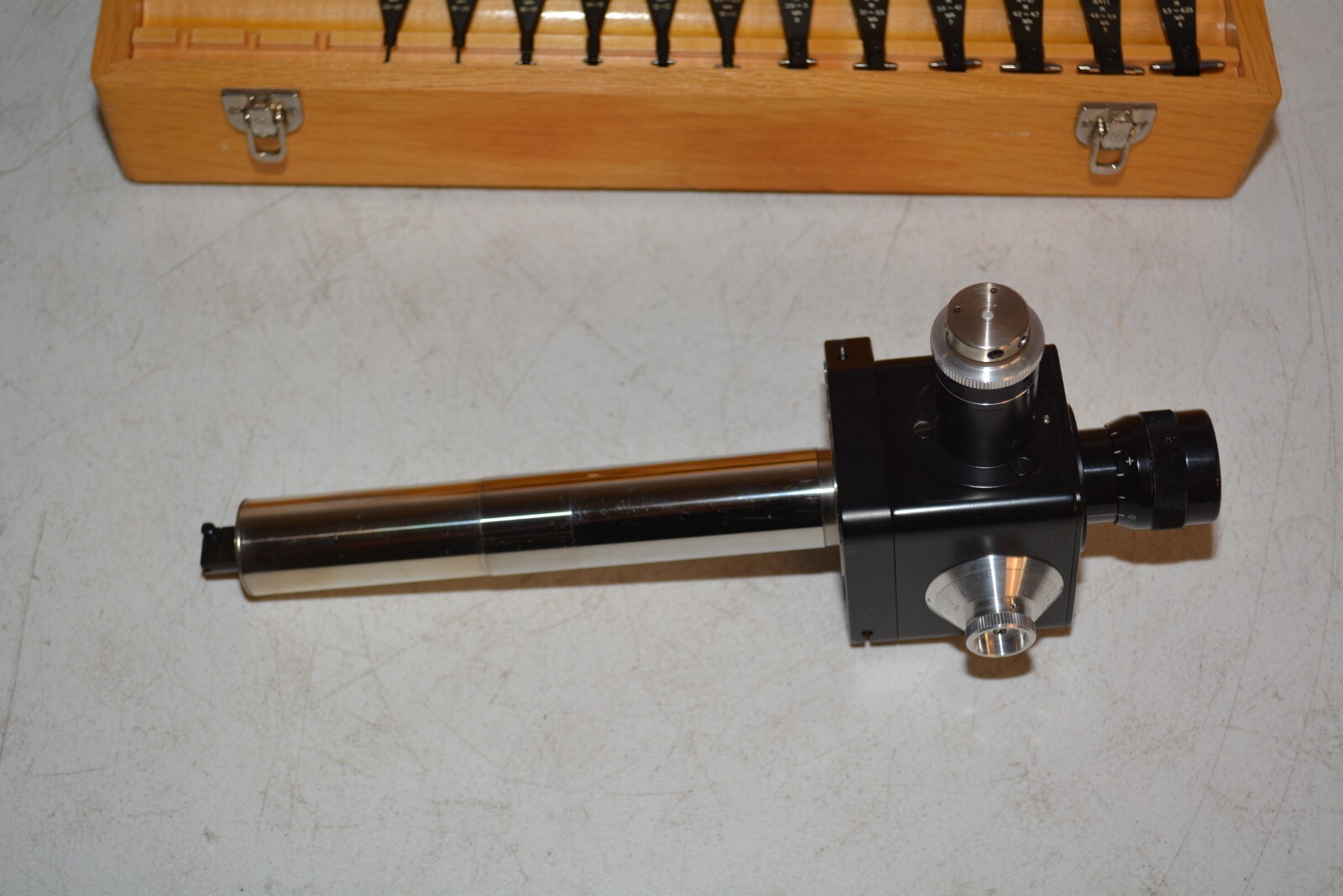 ^ Societe Genevoise Universal Measuring Machine #W4903